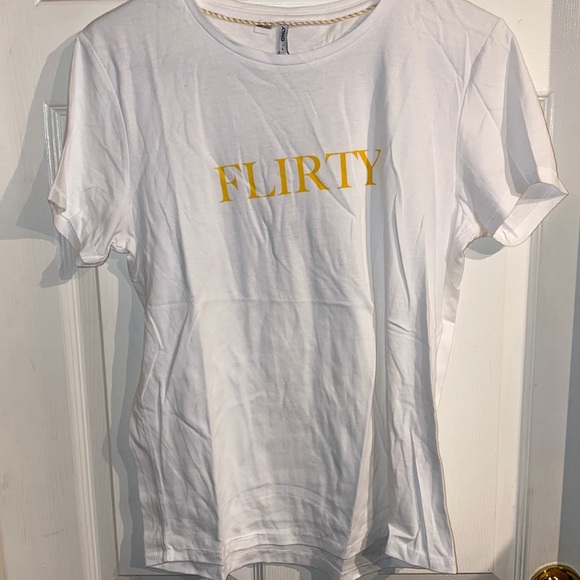 Only "FLIRTY" shirt - size L